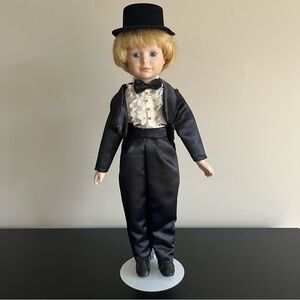 Camelot David Groom Porcelain Doll Tuxedo Bow Tie Wedding 16in Vintage W/ Stand